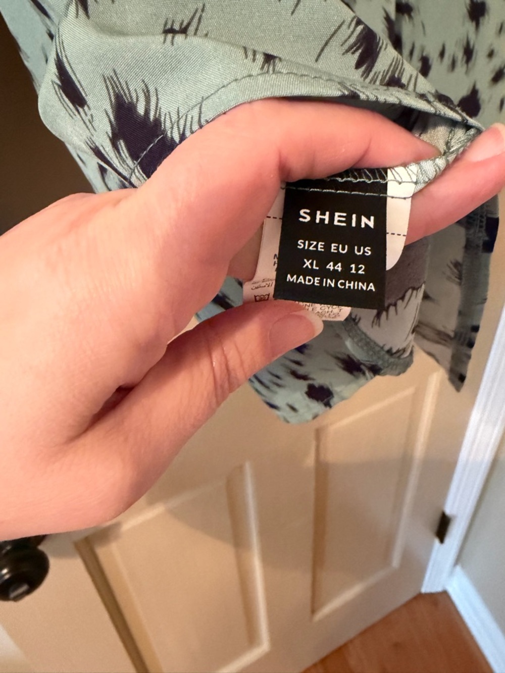 SHEIN Aqua Blouse with Black Abstract Spot Print - Picture 6 of 6